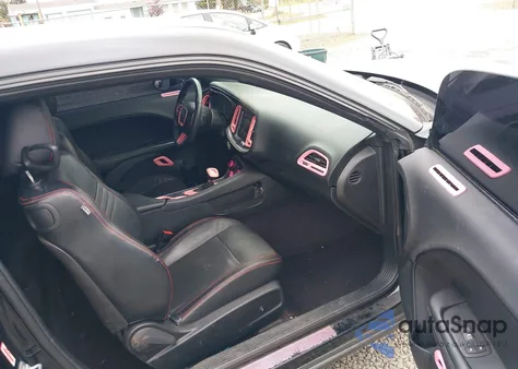 2017 Dodge Challenger Sxt from USA, damaged, VIN 2C3CDZAG2HH606011